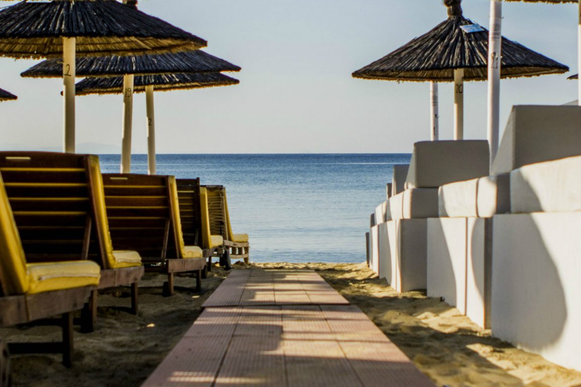 The DK Oyster Top 5 Must Enjoy Experiences for your summer desires